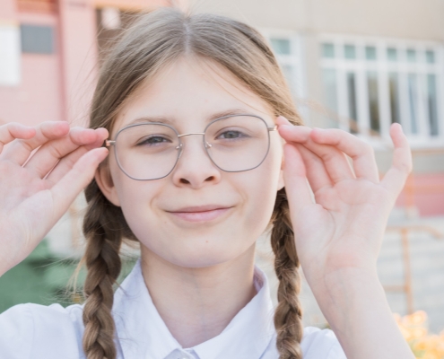 girl-with-new-glasses